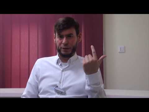 Më paraqiten disa vrima në tesha (maica) - Hoxhë Nesim Demiri