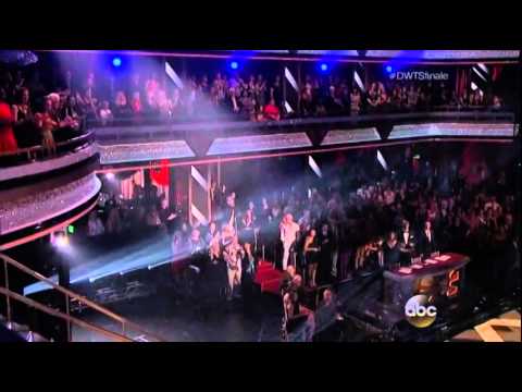 DWTS S18 Week 11 - Pop star Ariana Grande performs - Final - Part 15/21