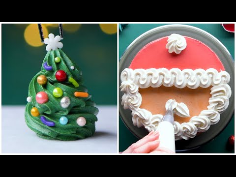 Holiday cakes we wish we could live in!
