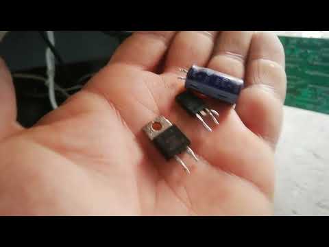 Reparaci&oacute;n frigor&iacute;fico NEW POL 1855 problema en placa electr&oacute;nica.