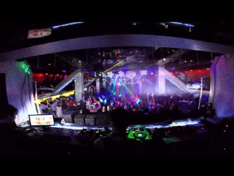 Efim Kerbut Live @ Atrium (Tambov) Ummet Ozcan - Here & Sparks (PatrickV Mashup)