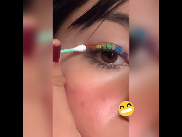 Vídeo relacionado con LOPHE Sombra de Ojos Monocromática, 1,5g Sombra de Ojos Profesional en Polvo, Larga Duración, Sombras Ojos con Brillo, Alta Pigmentación, Doble Capa, Incluye Espejo y Aplicador (Gris)