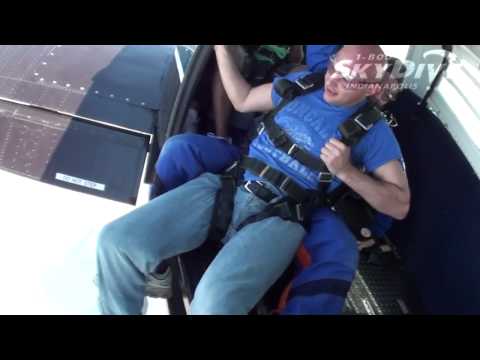Brian Sergi's Tandem skydive!
