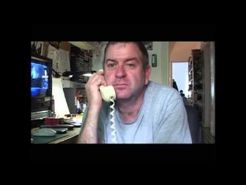 Wait, it's the soldiers, I'll hang up now