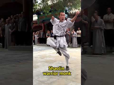 Monge Shaolin, o corpo de aço e ferro.#KungFu #shaolin