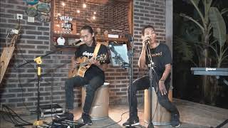 Download lagu DEALOVA cover paling yahud mp3