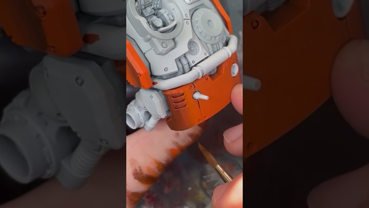 You’ll never paint orange the same again! #shorts #warhammer #40k #warhammer40000 #paintingtutorial