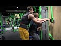 エディ君と肩トレ!!めちゃ繊細な筋トレでした。