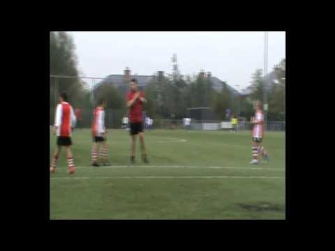 SV Nootdorp F1- RKAVV F1 (1-6) 02-11-2013 Compotitie Deau