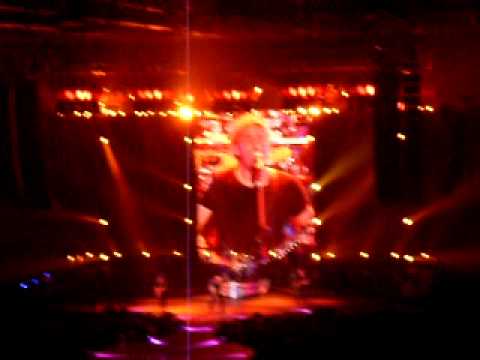 Nickelback - Gotta Be Somebody - Liverpool Echo Arena 17/JAN/2010