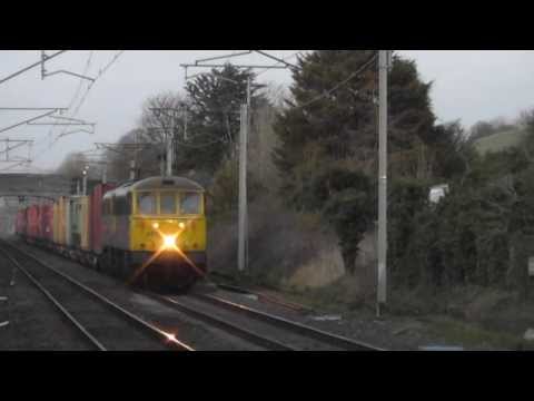 86639/86637 4m74 and  86610/86638 4m11 Coatbridge - Crewe liners, 26th March 2015