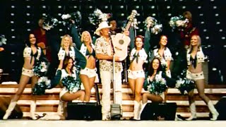 Dallas Cowboys Cheerleader on Jimmy Buffett&#39;s &quot;Hey, Good Lookin&quot; video (2004)