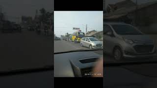 Download lagu DJ remix VERSI FOTO CINEMATIC BUS mp3 Download lagu DJ remix VERSI FOTO CINEMATIC BUS mp3