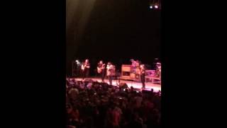 Howie Day and Blues Traveler cover Don't Dream It's Over, Crowded House