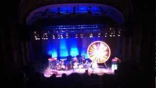 Elvis Costello singing Johnny Cash&#39;s Cry, Cry, Cry - Vancouver - Orpheum