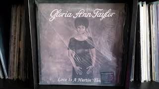 gloria ann taylor world that' s not real