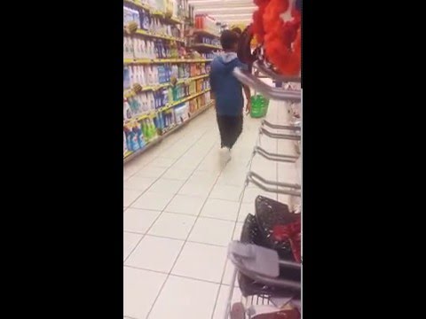 CADUTE AL SUPERMERCATO !!!