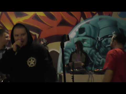 SlimAk - freestyle on Funkomat studio