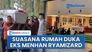 Suasana Rumah Duka Eks Menhan Ryamizard di Bogor, Peti Jenazah Dijaga Ketat & Pelayat Berdatangan