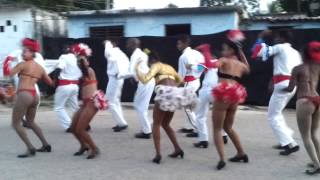 preview picture of video '20120719 202252Proyecto de Barrio. Bailarines de Rio Verde. Cuba'