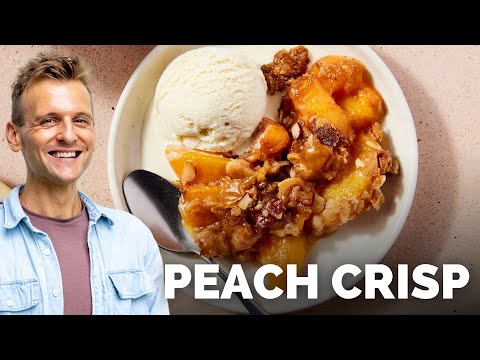 Homemade Peach Crisp | A perfect way to make a peach dessert during the summer!
