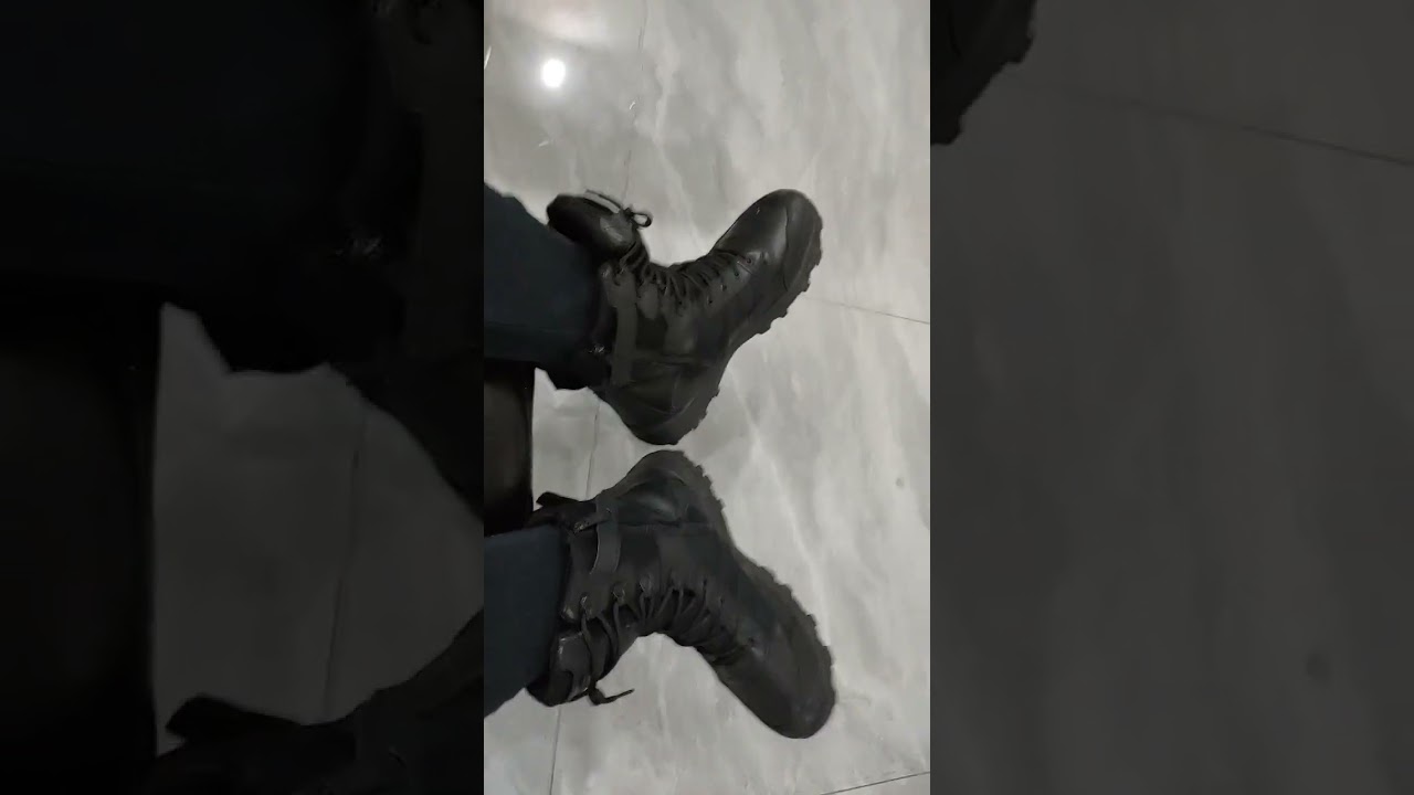 BLACK COMBAT BOOTS 20220828