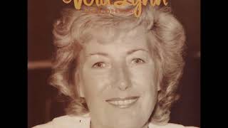 Vera Lynn - Rainbow Connection 1981 The Forces Sweetheart