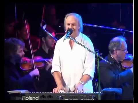 Tarde o temprano, así será (en vivo  2012 Teatro Roma) - César "Banana" Pueyrredon