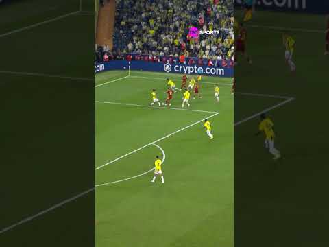 QUE FURADA HEIN, WESLEY! EX-MENGÃO TAVA DE FRENTE PRO GOL E ERROU O CHUTE #shorts