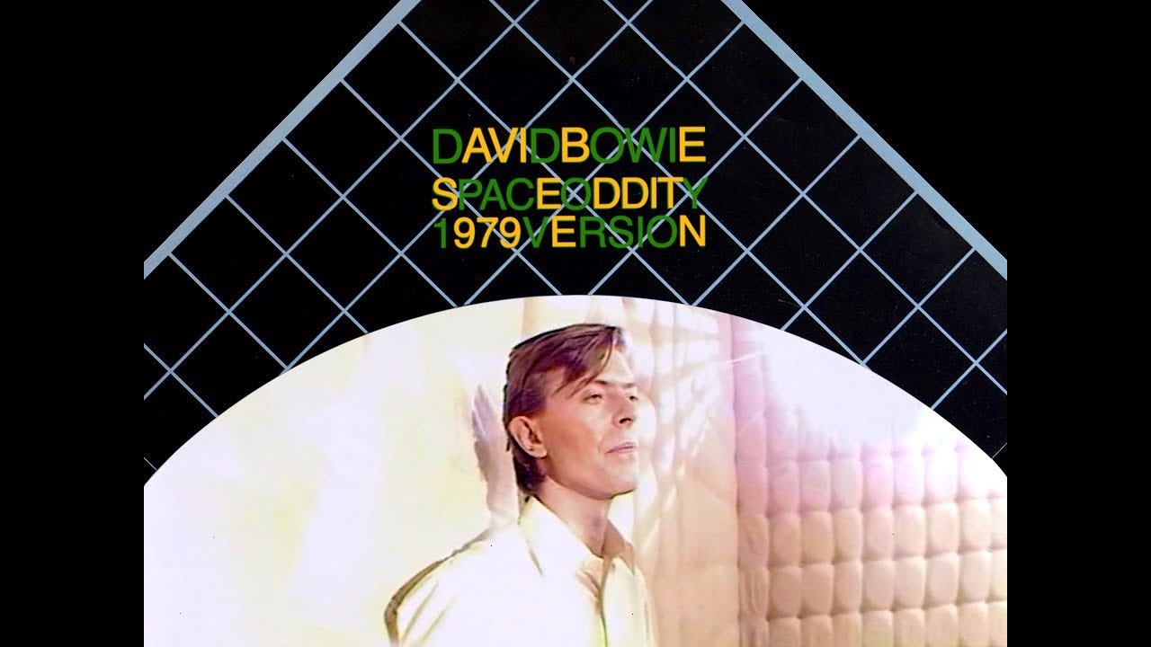 David Bowie â€¢ Space Oddity â€¢ Will Kenny Everett Make It To 1980? Show â€¢ 31 December 1979 - YouTube