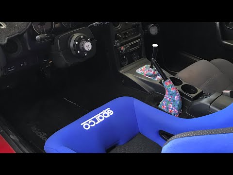 Scooped a Sparco Sprint Seat For The Miata!