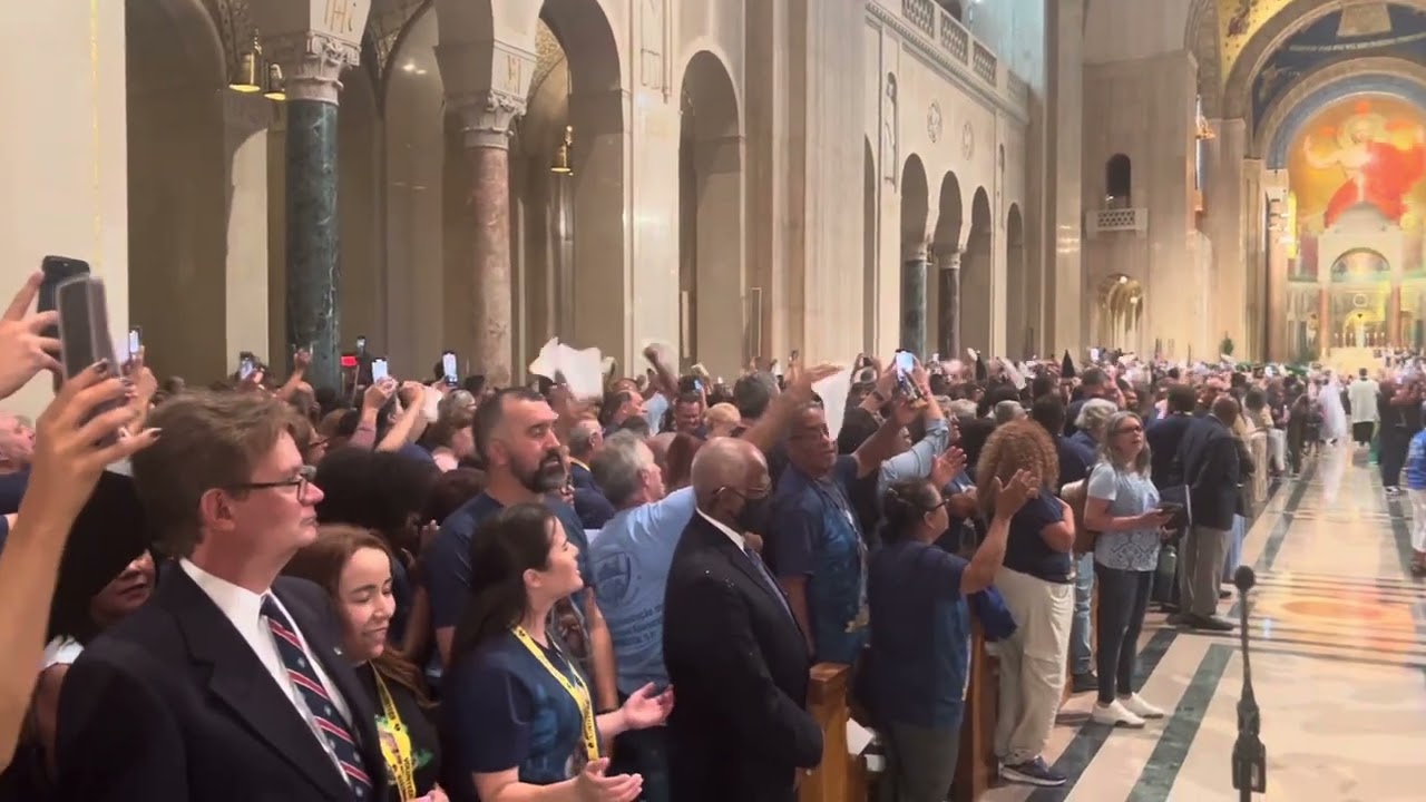 Imagem de N.S. Aparecida no Santuário Nacional dos EUA.