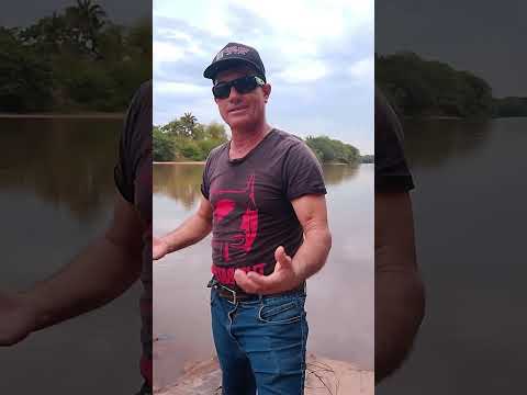 Éu mostrando as belezas do rio Araguaia Aragarças Goiás 