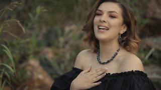 Download lagu Ioana Marc - Zambet cald ( video oficial ) mp3 Download lagu Ioana Marc - Zambet cald ( video oficial ) mp3