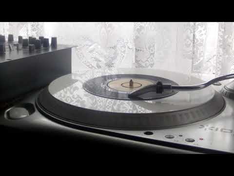 Strawbs - Lay Down ( A&M ).