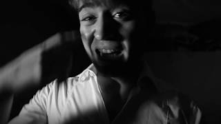 NIKONE - AVIONES DE PAPEL ( VIDEOCLIP OFICIAL )