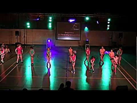Thriantha Drop it low dalen 2013