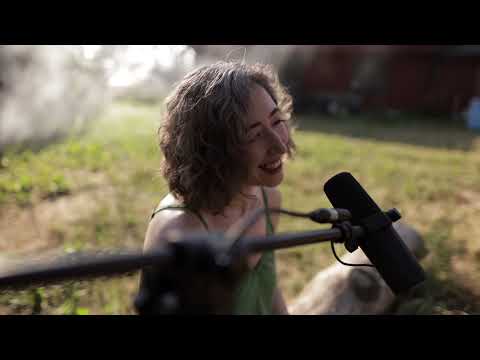 Les feuilles mortes / Klara Gmiter & Peter-Benjamin Eichhorn