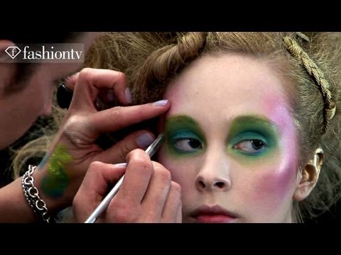 Hair & Makeup - Vivienne Westwood Red Label - London Fashion Week Spring 2012 | FashionTV - FTV