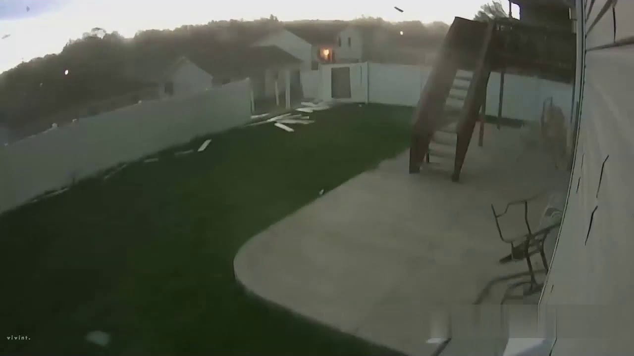 Как ураган уничтожает вашу собственность