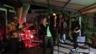 Julia & the Brownies - Canned Heat  (Jamiroquai Cover)