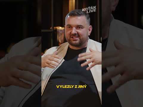 Školní srazy tříd má Tomáš vyřešený hezky při jednom👀🎙️#kotaklive #cztalkshow #funny #budbozi