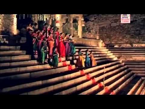 download lagu mp3 mp4 Kunitha Puruvamum Song, download lagu Kunitha Puruvamum Song gratis, unduh video klip Kunitha Puruvamum Song