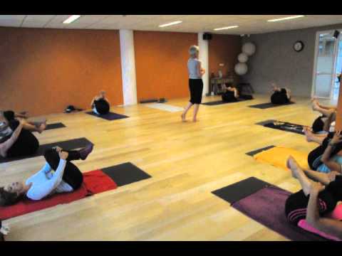 download lagu mp3 mp4 Grondoefeningen, download lagu Grondoefeningen gratis, unduh video klip Grondoefeningen