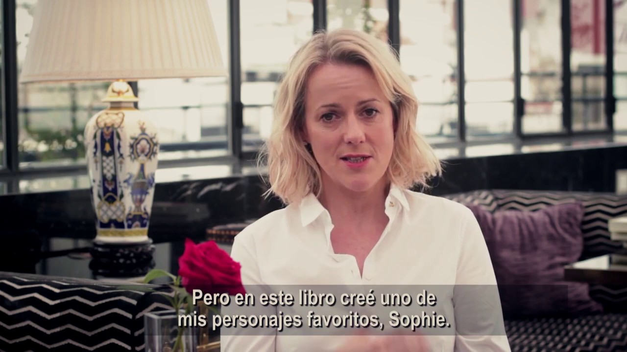 Watch Jojo Moyes nos cuenta sobre su nuevo libro La chica que dejaste atrás Now Jojo Moyes nos cuenta sobre su nuevo libro La chica que dejaste atrás