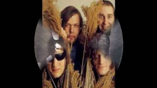 Wildweeds - 09 And When She Smiles