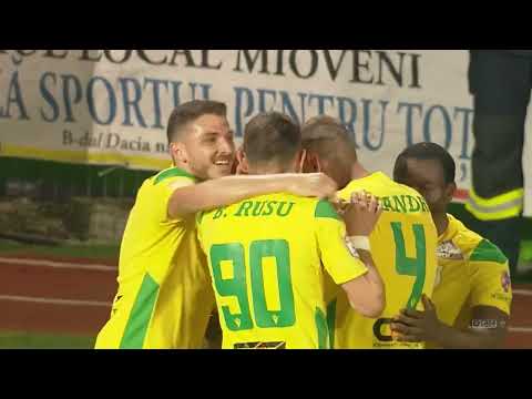 REZUMAT: CS Mioveni - Rapid 3-2. Thriller dezastruos pentru giuleşteni