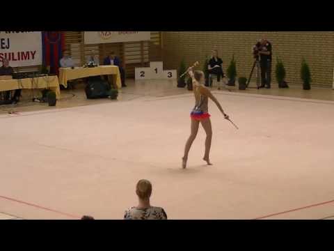 Julia Kondzioła, układ z maczugami, UKS Błękitna, Turniej Wiosny 1-2.04.2017 Szczecin