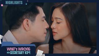 Download lagu Brandon tries to kiss Kim | What's Wrong With Secretary Kim mp3