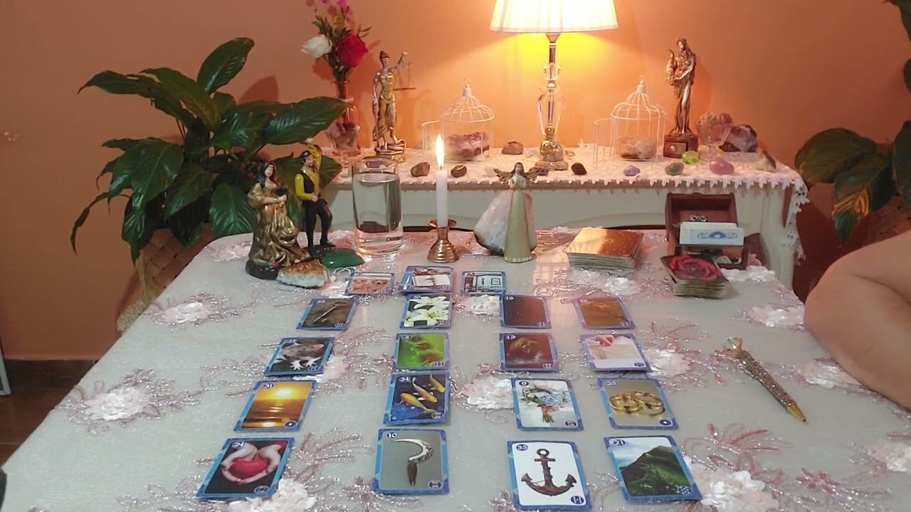 ❤️ ✨️ ESSA PESSOA ESTÁ PRESTES A FAZER UMA LOUCURA, ESTÁ CARENTE E CHORA DE ARREPENDIMENTO